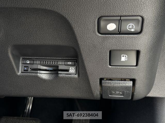Toyota PRIUS PHV 2019-04 8037800-12
