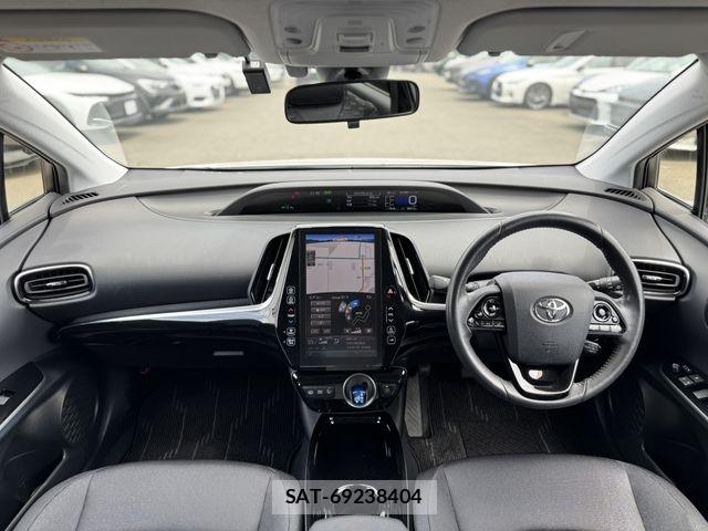 Toyota PRIUS PHV 2019-04 8037800-1