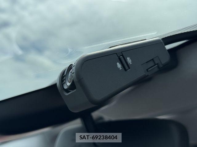 Toyota PRIUS PHV 2019-04 8037800-2