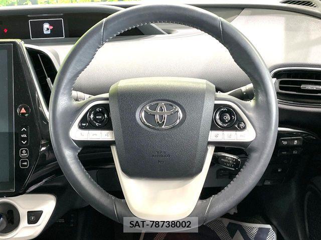 Toyota PRIUS PHV 2017-05 8037802-10