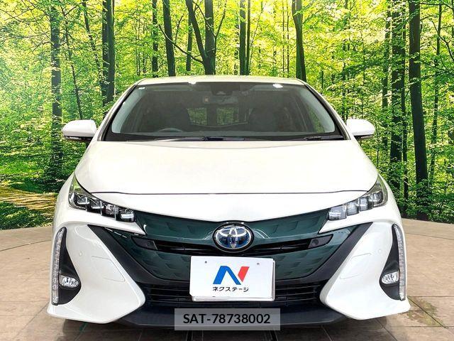 Toyota PRIUS PHV 2017-05 8037802-13
