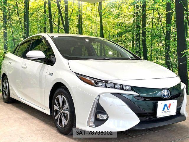 Toyota PRIUS PHV 2017-05 8037802-15