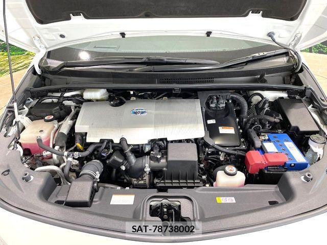 Toyota PRIUS PHV 2017-05 8037802-17