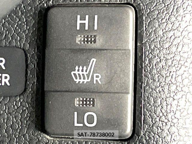 Toyota PRIUS PHV 2017-05 8037802-5