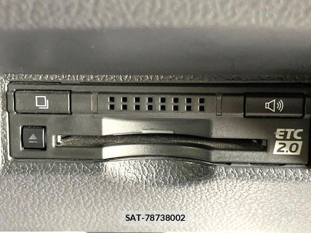 Toyota PRIUS PHV 2017-05 8037802-6