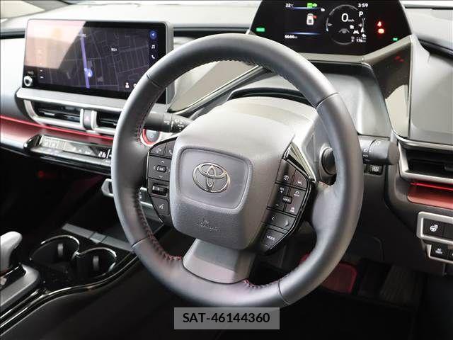 Toyota PRIUS PHV 2024-08 8037797-10