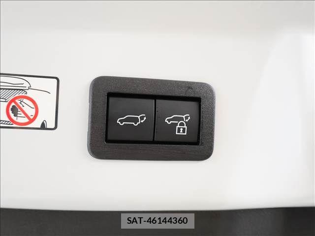 Toyota PRIUS PHV 2024-08 8037797-16