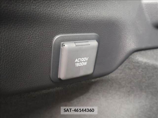 Toyota PRIUS PHV 2024-08 8037797-19