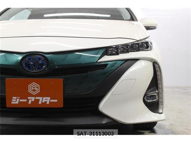 Toyota PRIUS PHV 2017-11 8037805-13