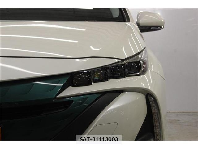 Toyota PRIUS PHV 2017-11 8037805-14
