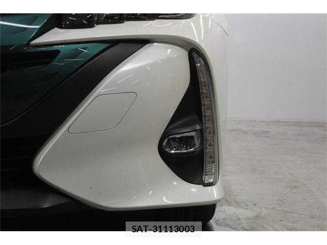 Toyota PRIUS PHV 2017-11 8037805-15