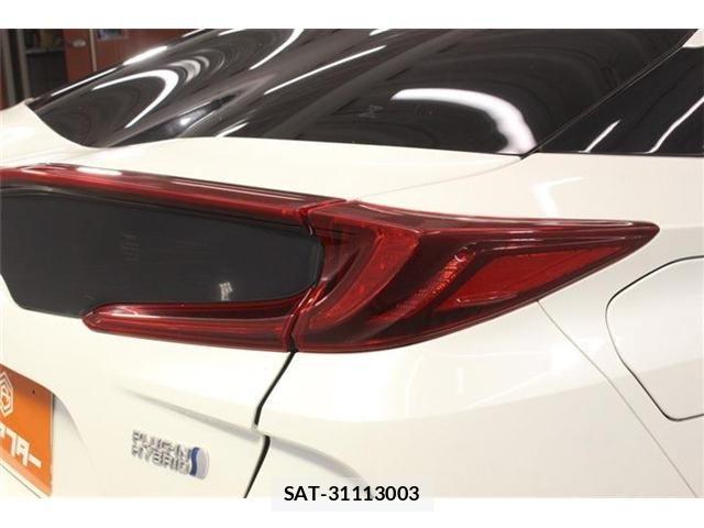 Toyota PRIUS PHV 2017-11 8037805-18