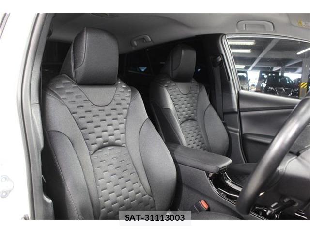 Toyota PRIUS PHV 2017-11 8037805-26