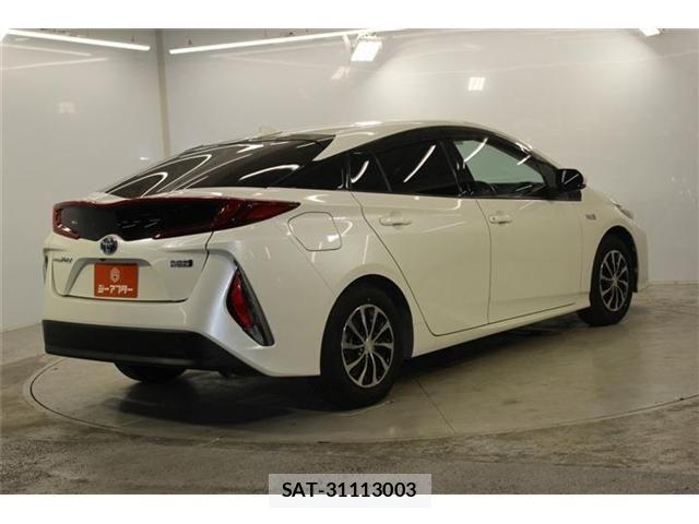 Toyota PRIUS PHV 2017-11 8037805-4