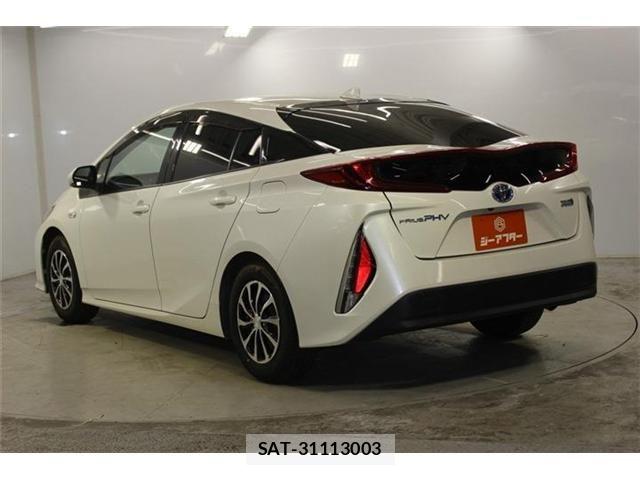 Toyota PRIUS PHV 2017-11 8037805-6