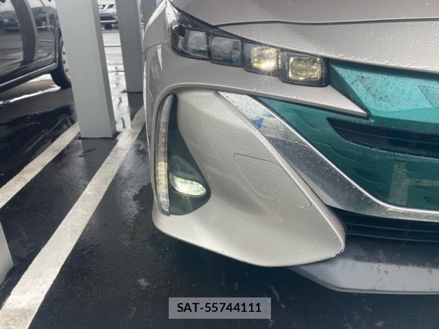 Toyota PRIUS PHV 2017-11 8037807-3