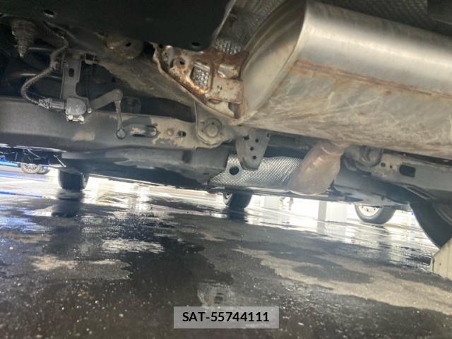 Toyota PRIUS PHV 2017-11 8037807-7