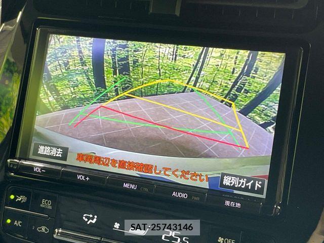 Toyota PRIUS PHV 2017-07 8037806-3