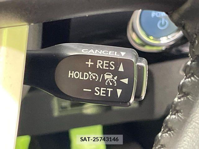 Toyota PRIUS PHV 2017-07 8037806-5
