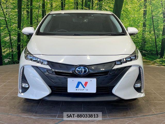 Toyota PRIUS PHV 2019-12 8075232-13