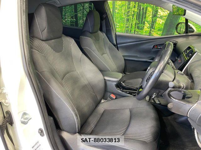 Toyota PRIUS PHV 2019-12 8075232-7
