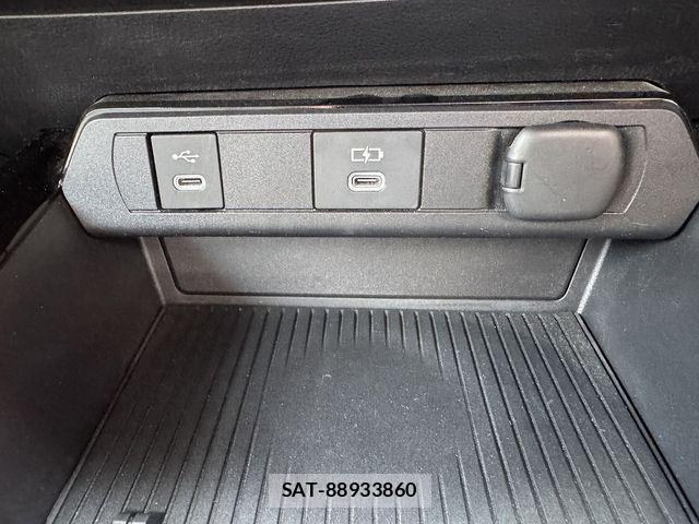 Toyota PRIUS PHV 2023-11 8075231-18