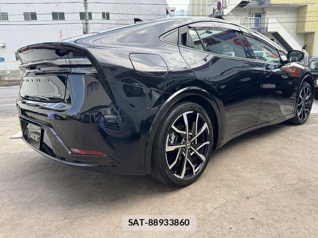 Toyota PRIUS PHV 2023-11 8075231-6
