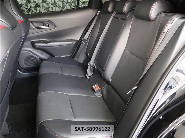 Toyota PRIUS PHV 2023-07 8075229-12