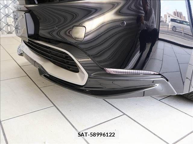 Toyota PRIUS PHV 2023-07 8075229-6