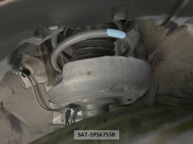Toyota PRIUS PHV 2024-04 8101409-19