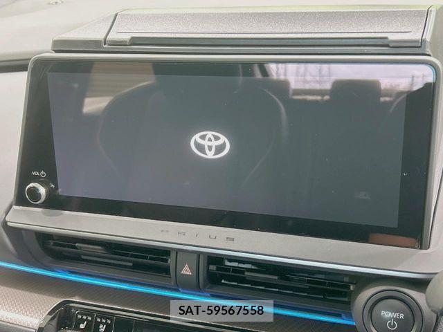 Toyota PRIUS PHV 2024-04 8101409-2