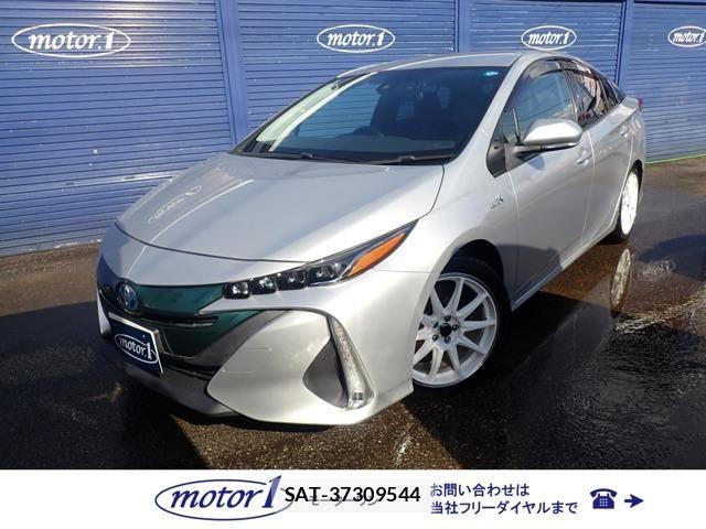 Toyota PRIUS PHV 2017-06 8101416-0