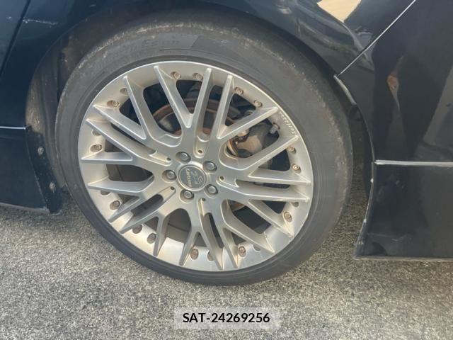 Toyota PRIUS PHV 2017-02 8101417-9