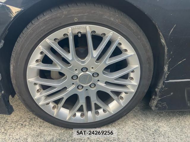 Toyota PRIUS PHV 2017-02 8101417-10