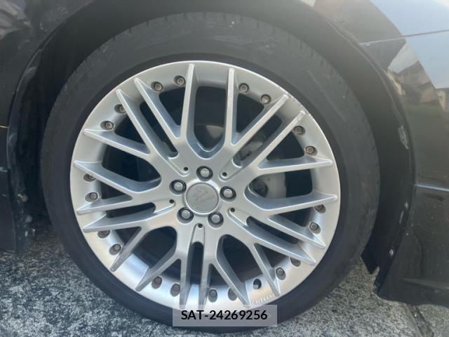 Toyota PRIUS PHV 2017-02 8101417-7