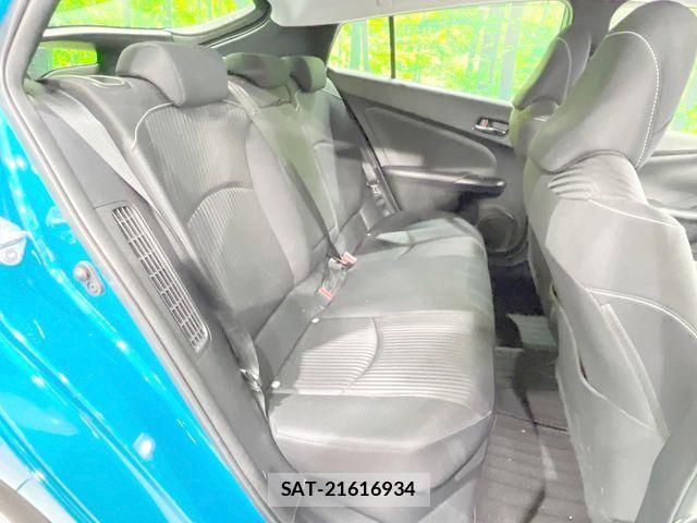 Toyota PRIUS PHV 2021-06 8101411-8