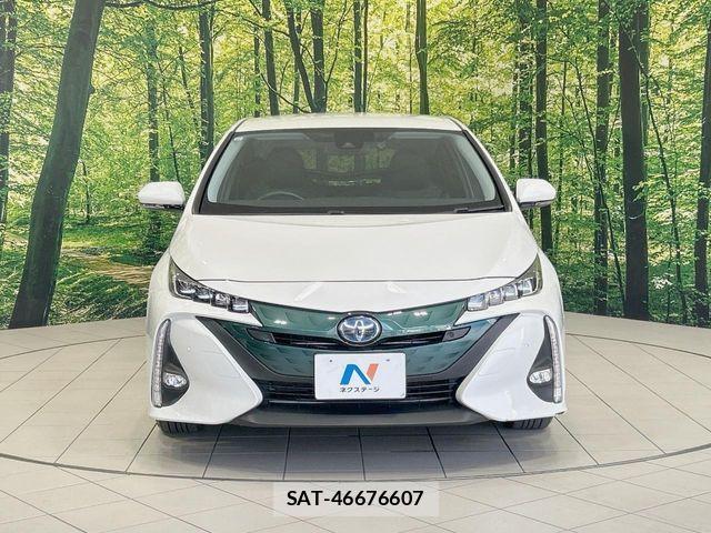 Toyota PRIUS PHV 2017-11 8101412-13