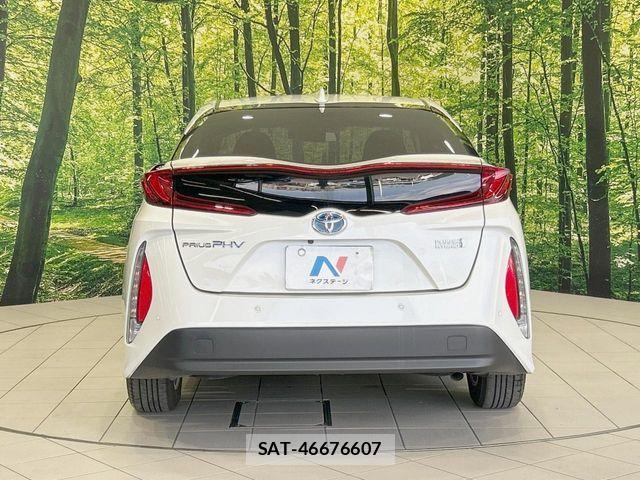 Toyota PRIUS PHV 2017-11 8101412-14