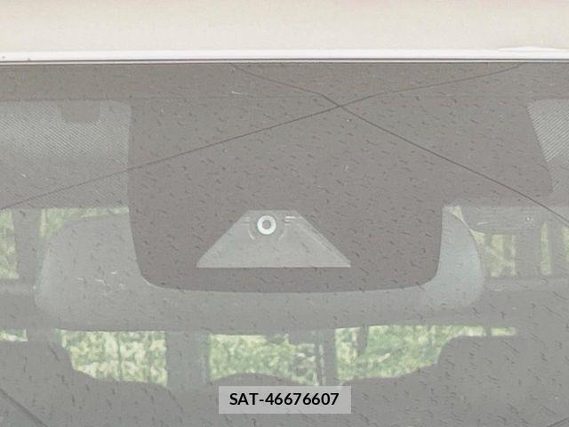 Toyota PRIUS PHV 2017-11 8101412-4