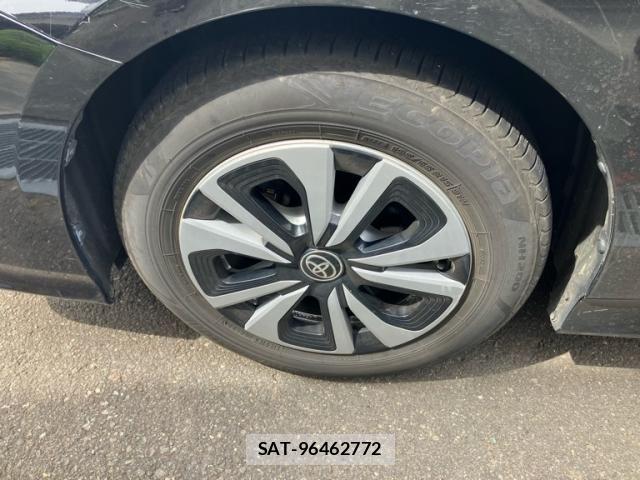 Toyota PRIUS PHV 2017-03 8101415-11