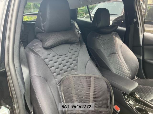 Toyota PRIUS PHV 2017-03 8101415-12