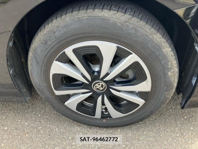 Toyota PRIUS PHV 2017-03 8101415-3