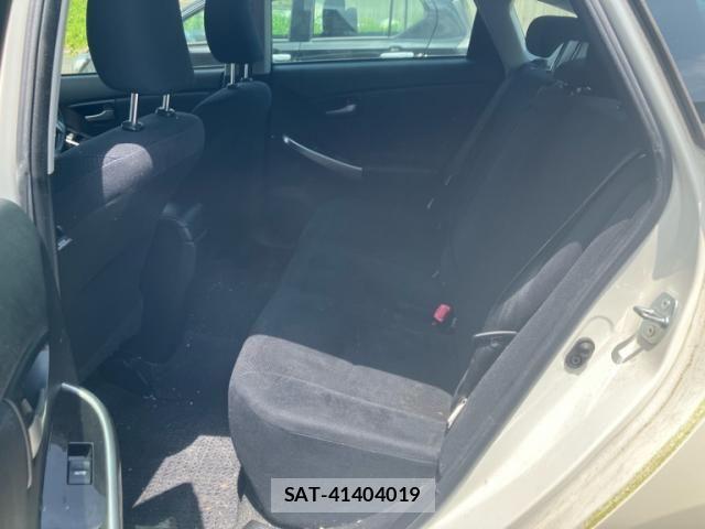 Toyota PRIUS PHV 2014-01 8101418-13