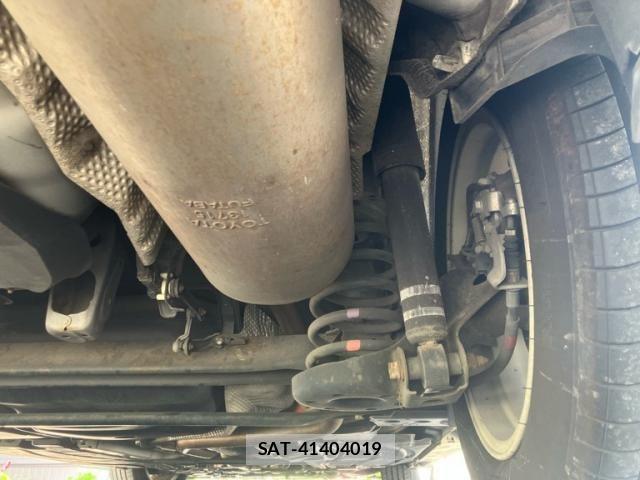 Toyota PRIUS PHV 2014-01 8101418-8