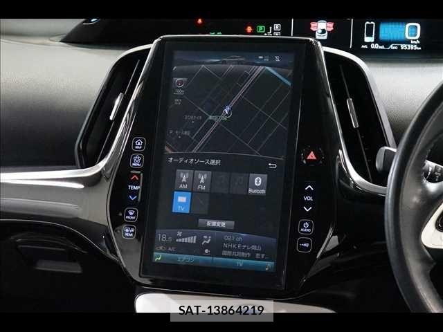 Toyota PRIUS PHV 2017-06 8101414-10