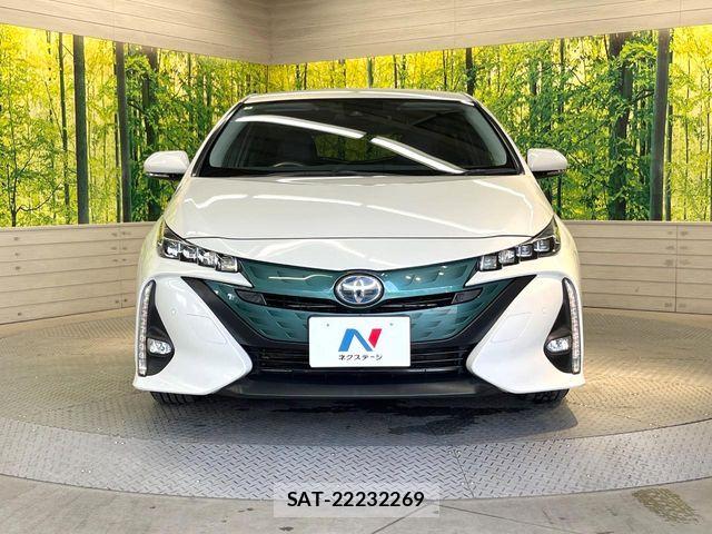 Toyota PRIUS PHV 2018-05 8101413-13