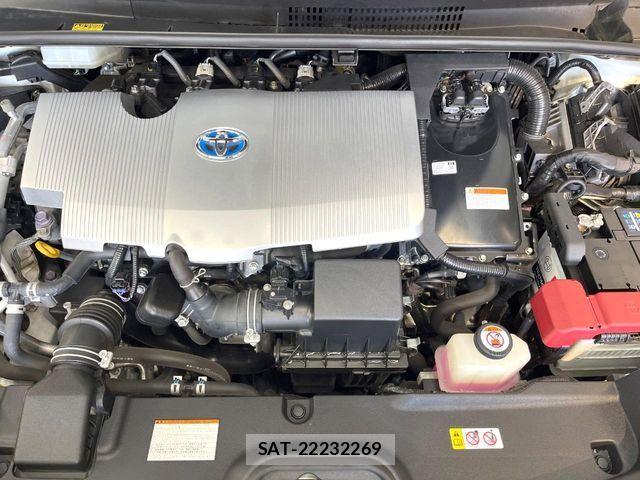 Toyota PRIUS PHV 2018-05 8101413-17