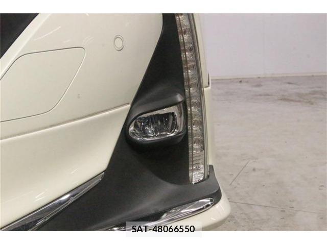 Toyota PRIUS PHV 2019-06 8101410-15