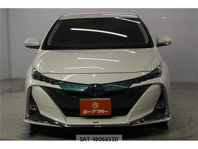 Toyota PRIUS PHV 2019-06 8101410-1