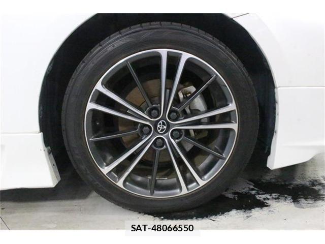 Toyota PRIUS PHV 2019-06 8101410-22